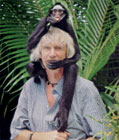 Primatoloog Marc van Roosmalen uit Voltzberg-gebied gezet